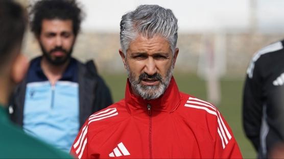 Murat Yıldırım: İnşallah ilk hedefimiz play-off, ardından da üst lig