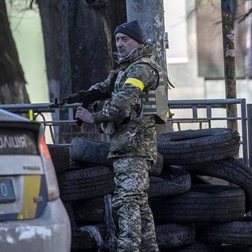 Rus ordusu yolcu otob�s�ne sald�rd�: 4 �l�