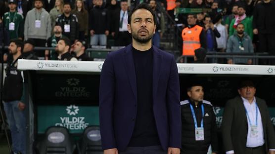 Sel�uk �nan'dan Galatasaray a��klamas�:  Benim i�in duygusal bir ma� olacak