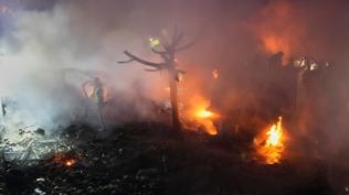 Soyk�r�mc� �srail'den L�bnan'a hava sald�r�s�: 3 ki�i hayat�n� kaybetti