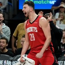 Alperen'den 'double-double'! Rockets �st �ste 7. galibiyetini ald�