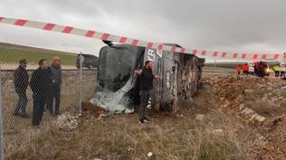 Ankara-Ni�de Otoyolu'nda facia gibi kaza: �ok say�da yaral� var