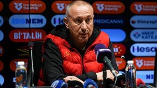 Stoilov: Tak�m�n duran toptan gol yemesinden �t�r� mutlu de�ilim