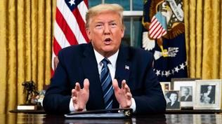 Trump'tan dikkat �eken 'rejim de�i�ikli�i' ��k���