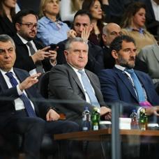 Bakan Bak'tan �BK Mersin'e tebrik mesaj�