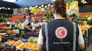 Bakanl���n market denetimleri s�r�yor! 60 liradan al�p 220 TL'den sat��a sundular
