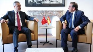 B�lgedeki geli�meler masada! Bakan Fidan, �spanyol mevkida�� ile g�r��t�