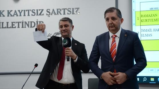 CHP'de sular durulmuyor