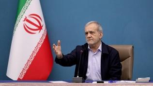 �ran Cumhurba�kan�'ndan 'elimiz tetikte' mesaj�