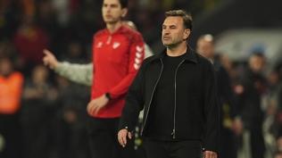 Okan Buruk'a s�rpriz talip!