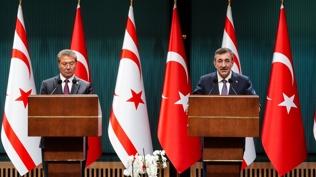 Rum y�netimine tepki! KKTC Ba�bakan� �stel:  K�br�s Adas�, adeta sava��n bir par�as� haline gelmi�tir