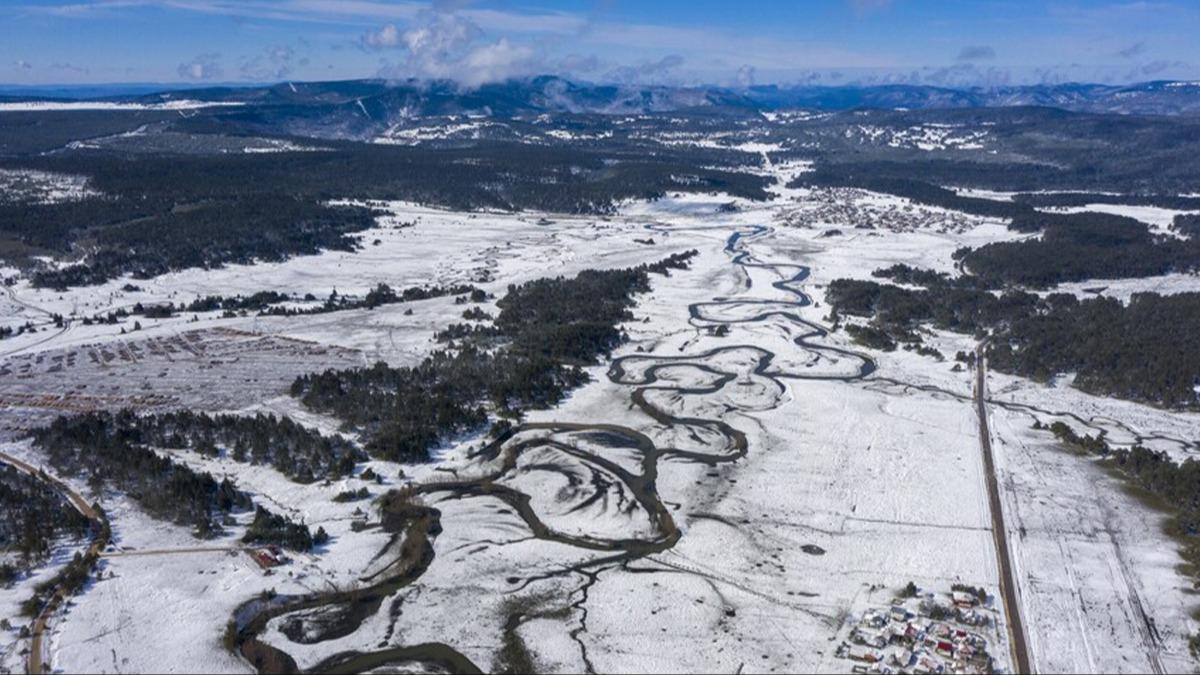 T�rkiye d�n gece dondu! 174 merkezde toprak s�cakl��� s�f�r�n alt�na d��t�