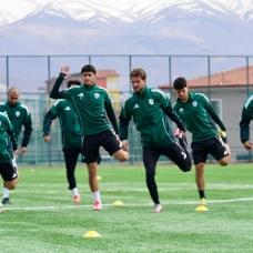 Ye�ilyurtspor, A�r� deplasman� i�in haz�r