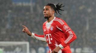 Bayern M�nih'ten Olise a��klamas�: Ayr�l�k g�ndemde yok