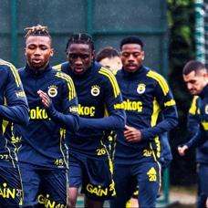 Fenerbah�e, Kayserispor ma��na haz�r