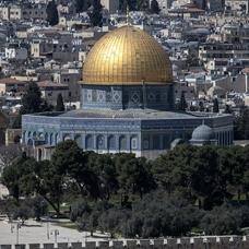 Haftalar sonra Mescid-i Aksa'da cuma namaz�! Filistinliler ak�n etti