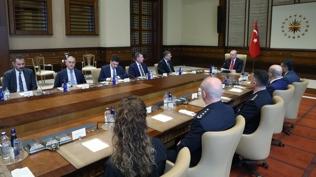 Ba�kan Erdo�an: B�lgede kriz derinle�irken T�rkiye g�venli liman oldu