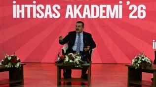 Yapay zeka vurgusu! Bakan Tekin: Yo�un bir etkinli�in i�erisindeyiz