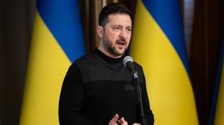 Zelenski'den m�zakere mesaj�: Bahar ve yaz aylar�n� i�aret etti
