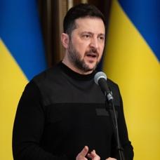 Zelenski'den m�zakere mesaj�: Bahar ve yaz aylar�n� i�aret etti