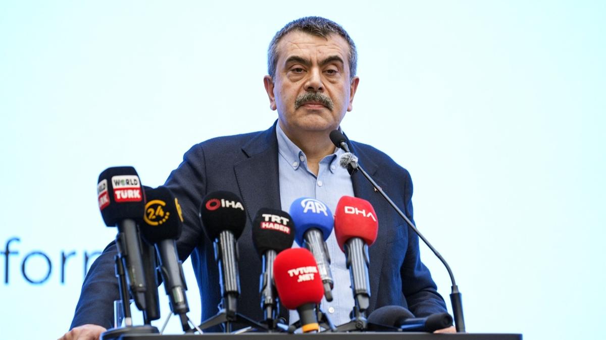 Bakan Tekin: K�resel emperyal g��lere kar�� sesimizin g��l� ��kmas� laz�m