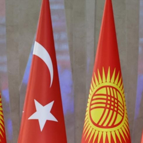 Ekonomik refah i�in 'T�rk modeli'ne ba�vurdular! Uzman kadrolar tecr�belerini payla�t�