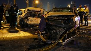 Emniyet �eridinde arac�ndan inen s�r�c� hayat�n� kaybetti