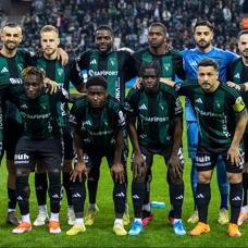 Kocaelispor, lider Galatasaray deplasman�nda