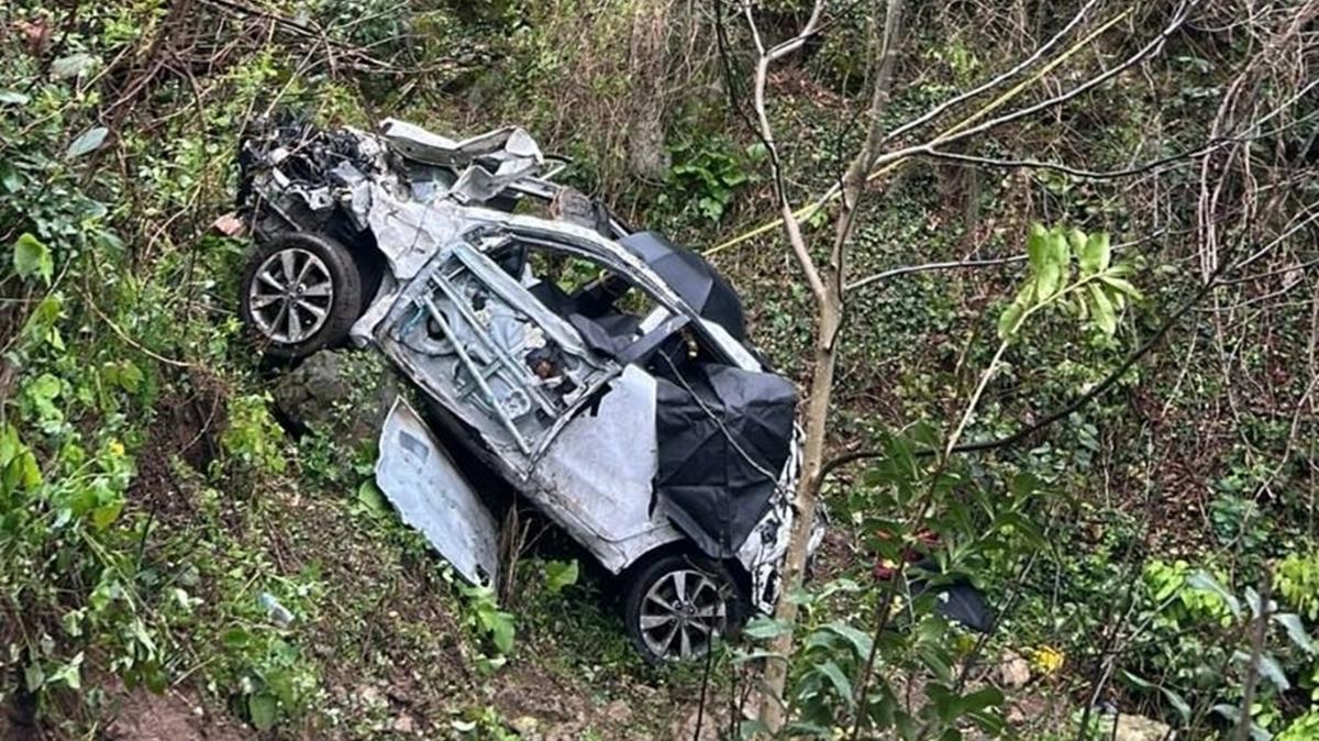 Ordu'da y�rek yakan kaza: Baba ve ��retmen k�z� hayat�n� kaybetti