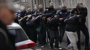 Beşiktaş'taki alçak saldırıda çember daralıyor: Bir şüpheli daha gözaltına alındı