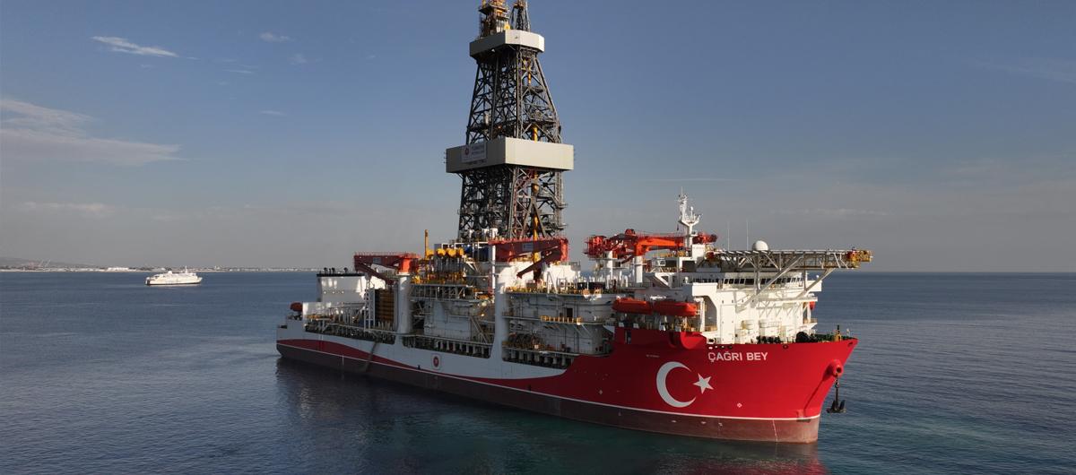 �a�r� Bey'den yurt d���nda ilk g�rev... Kritik sondaj i�in d��meye bas�ld�