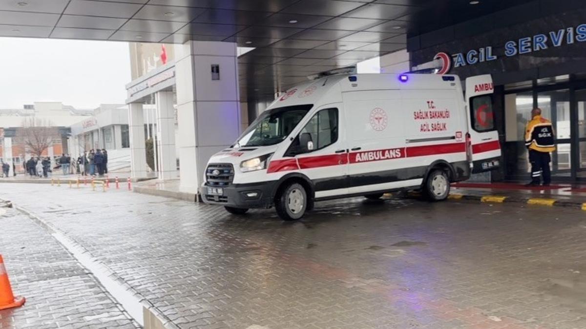 Elazığ'da su arıtma tesisinde iskele çöktü: 4 işçi yaralandı