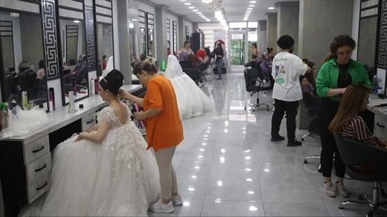 �stanbul'da 'g�zellik' maskeli senet tuza��: 'Prim alaca��z' diye kand�r�p icraya verdiler