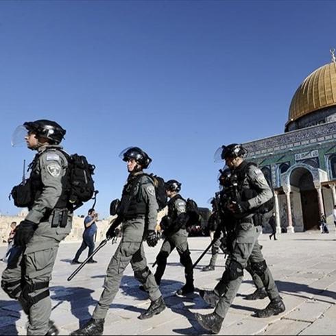 Mescid-i Aksa'da kirli provokasyon: Siyonist Bakan Ben-Gvir'den kutsal mabede bask�n