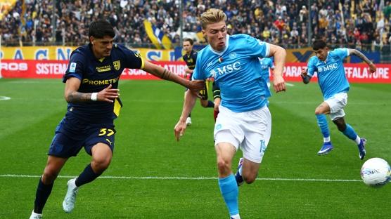 Napoli ile Parma yeni�emedi