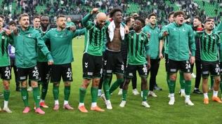 Sakaryaspor'un konu�u Esenler Erokspor