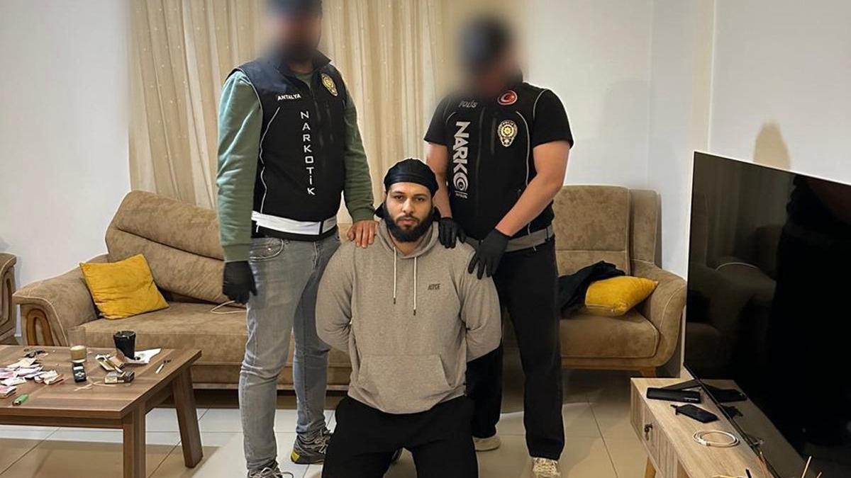 T�rkiye'den ka�amad�