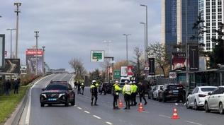 Be�ikta�'ta polis noktas�na y�nelik ter�r sald�r�s�nda yeni geli�me