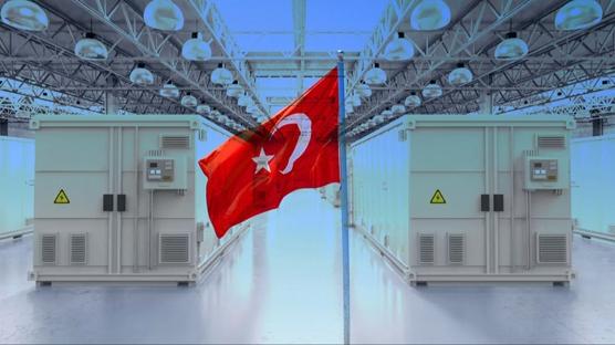 'Avrupa fren yaparken T�rkiye gaza bas�yor'