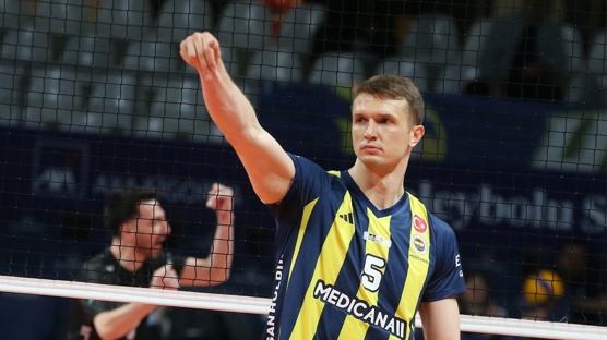 Fenerbahçe Medicana seride öne geçti