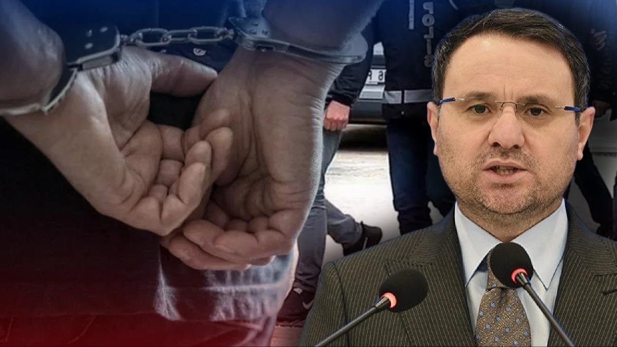 Bakan Gürlek: 2 bin 707 FETÖ'cünün peşindeyiz