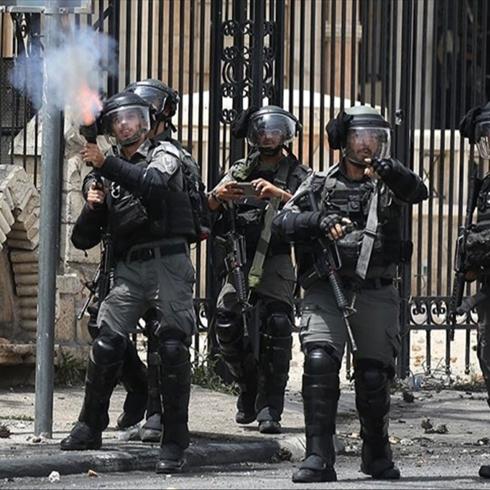 �srail'in zulm� s�n�r tan�m�yor! Okula giden Filistinli �ocuklara gaz bombas� att�lar