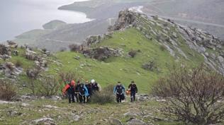 Siirt'te kayal�klardan d��erek yaralanan ki�i kurtar�ld�