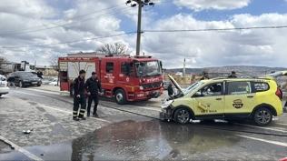 Sivasspor tesisleri �n�nde feci kaza: 1 futbolcu ya�am sava�� veriyor