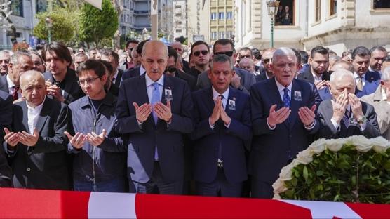 TBMM Eski Ba�kan� H�samettin Cindoruk'un t�reni d�zenlendi