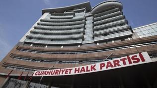 CHP'de istifa depremi: Belediye Ba�kan� partiden ayr�ld�