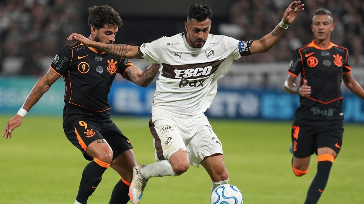 Fenerbah�e'ye �talyan rakip!