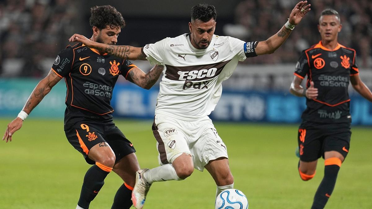 Fenerbah�e'ye �talyan rakip!