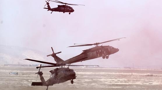 Konya semalar�nda dev tatbikat: G�k vatan�n koruyucular� bulu�tu