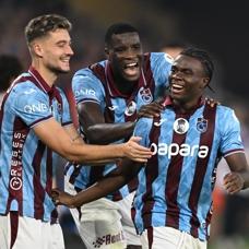 Krizden zirveye! Trabzonspor, �ampiyonluk hesaplar� yap�yor